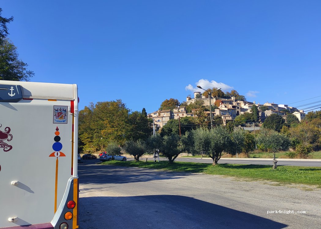 (04300) Mane - 67 Chemin Fontaine de Marseille — foto 3