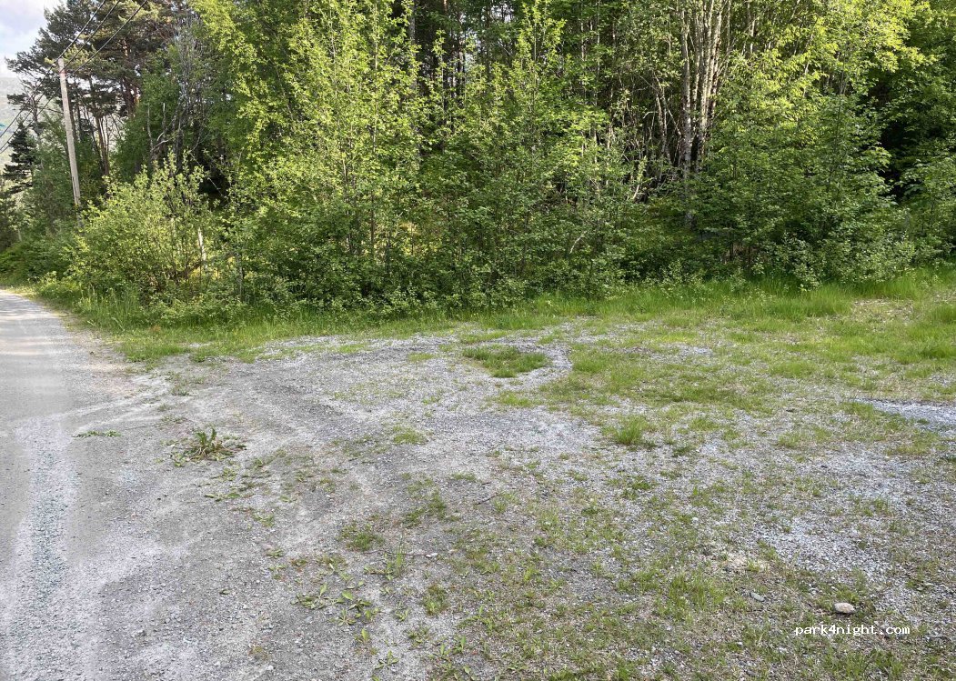 (7110) Frengen - Unnamed Road — foto