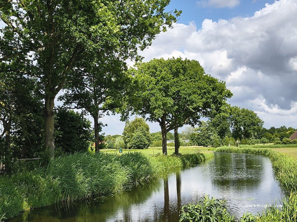 Camperplaats Heeswijk — foto 5