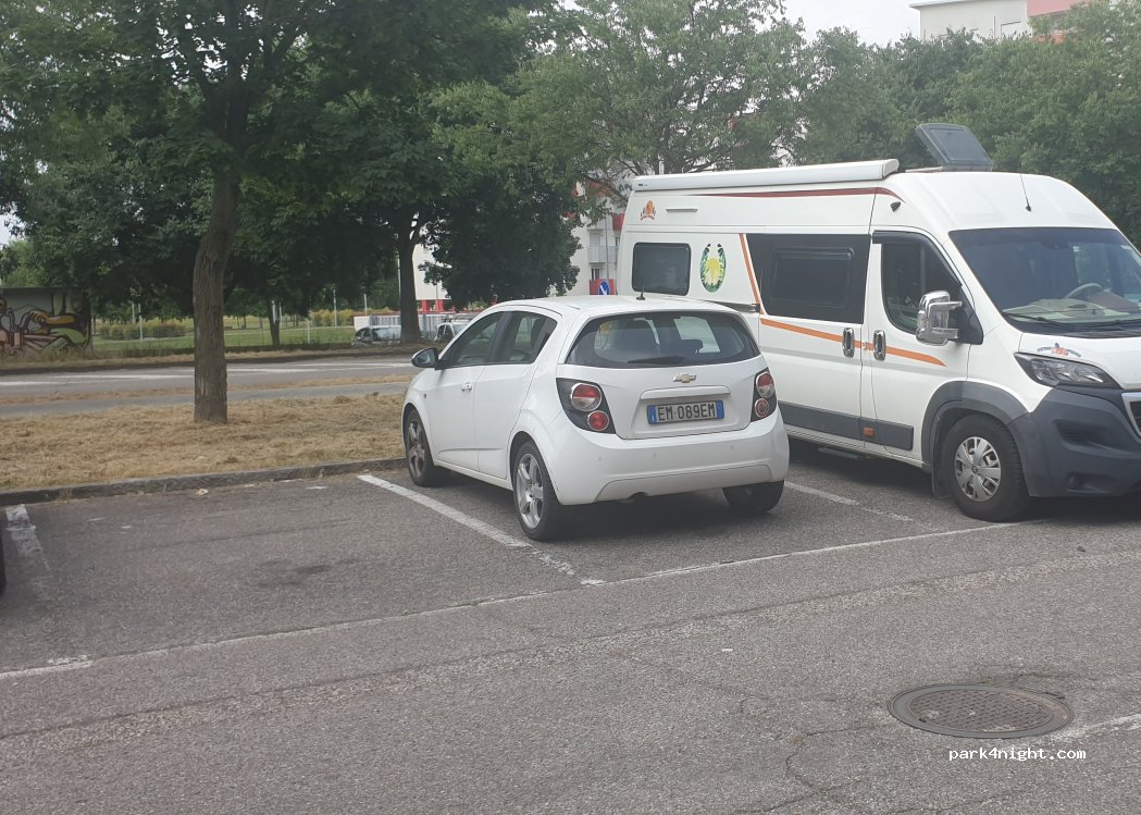 (37132) Verona - 50 Via Ulderico Marotto — foto