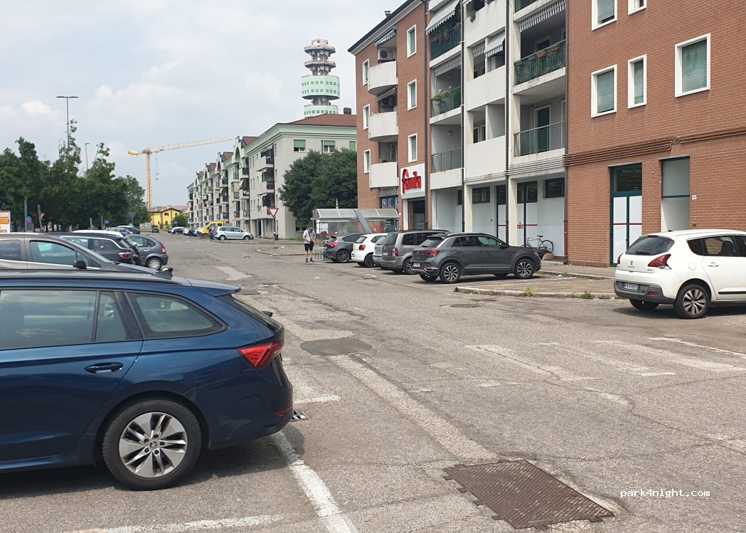 (37132) Verona - 50 Via Ulderico Marotto — foto 3