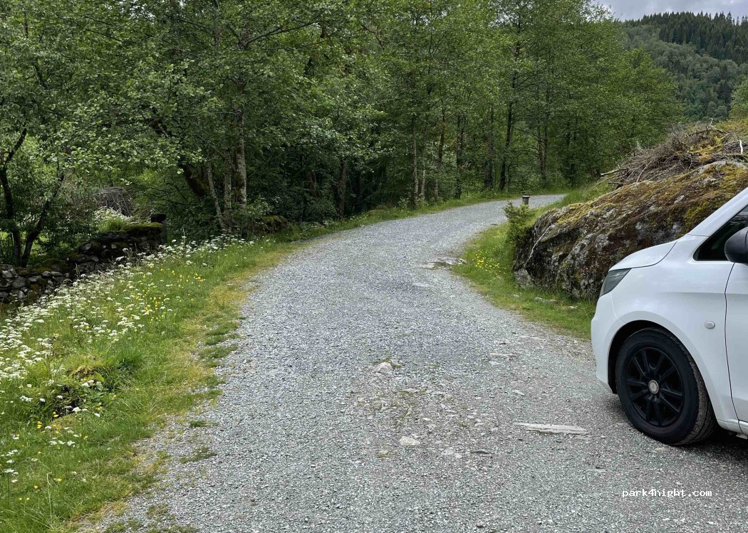 (5281) Valestrandsfossen - 140 Brakvatnevegen — foto 4