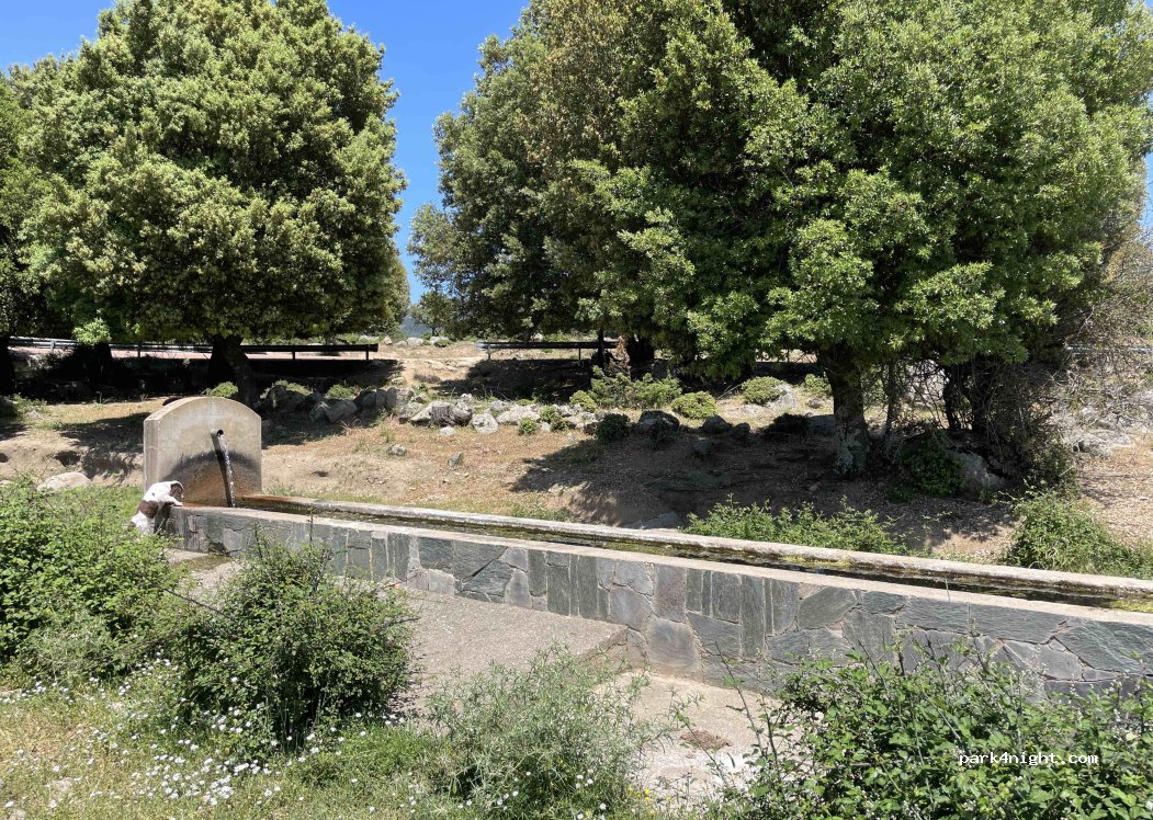 (08049) Villanova Strisaili - Unnamed Road — foto