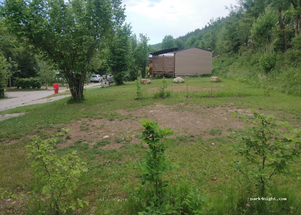 Camping Jura LA PETITE MONTAGNE Lac de Vouglans — foto 2