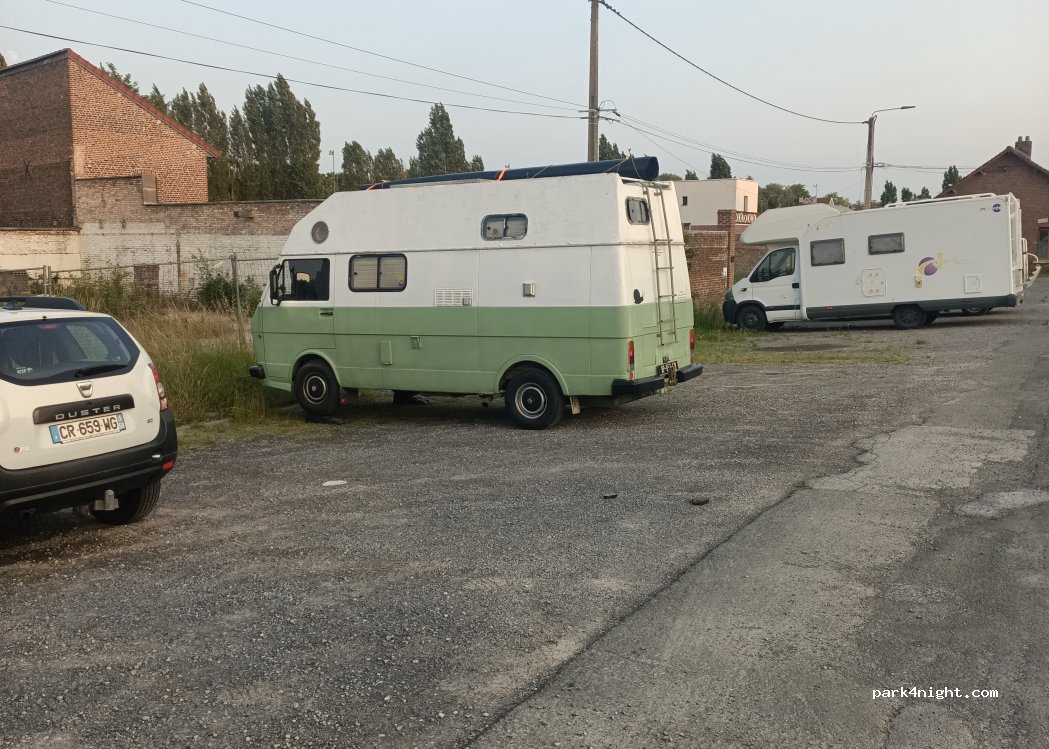 (59400) Cambrai - 20 Quai de Selles — foto