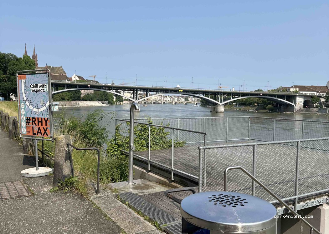 (4052) Basel - 42 Sankt Alban-Rheinweg — foto 2