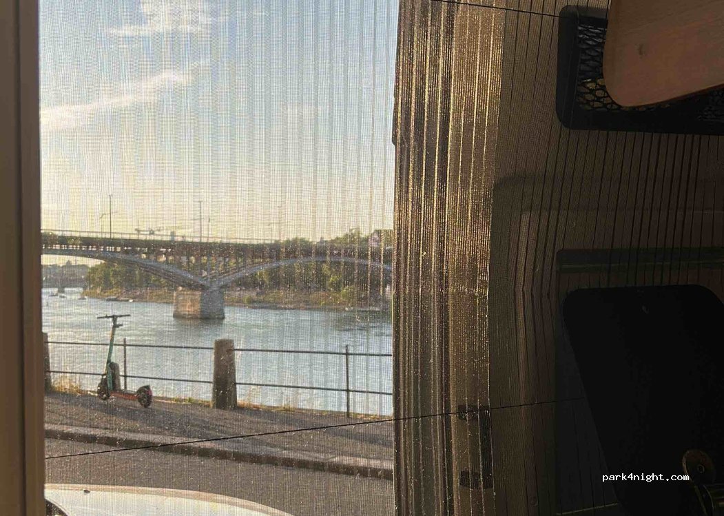 (4052) Basel - 42 Sankt Alban-Rheinweg — foto 5