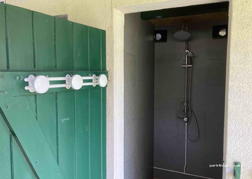 Aire naturelle de camping - Hôtel Chez Bouchet — foto 5