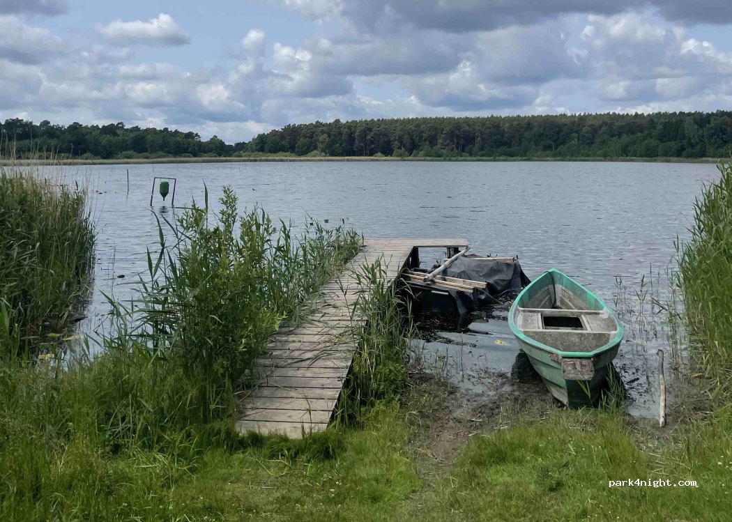(19067) Dobin am See - Seeweg — foto