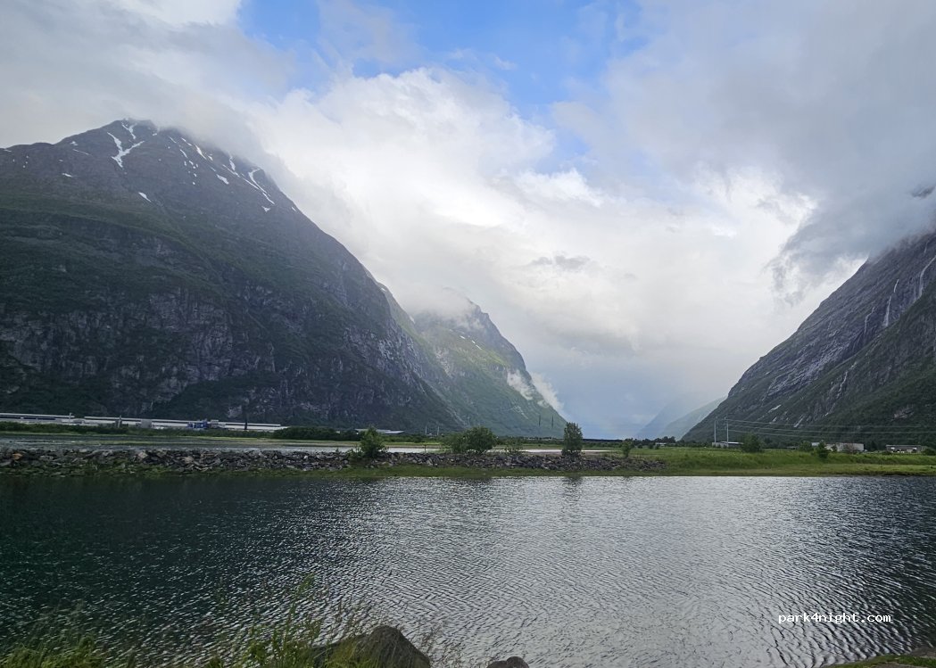 (6600) Sunndalsøra - Unnamed Road — foto 2