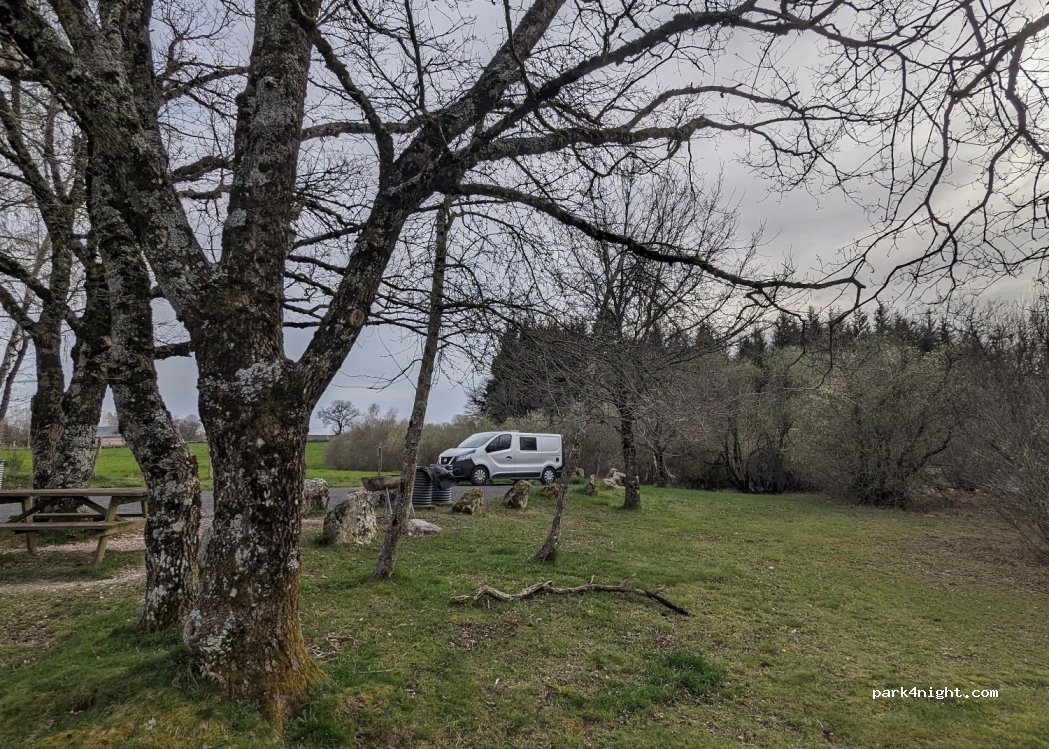 (12210) Montpeyroux - D213 — foto 4