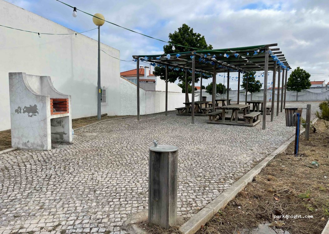 (2510) Óbidos - 2 Rua do Ginásio — foto 2