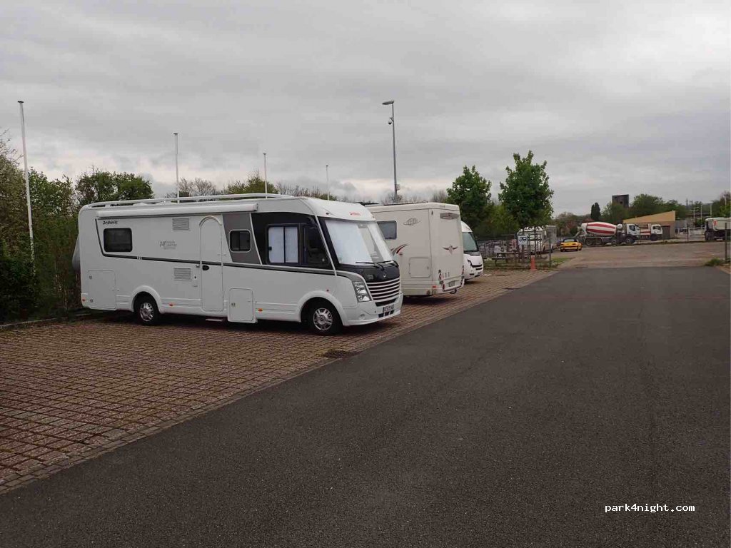 (57200) Sarreguemines - 9 Rue de Steinbach — foto 3
