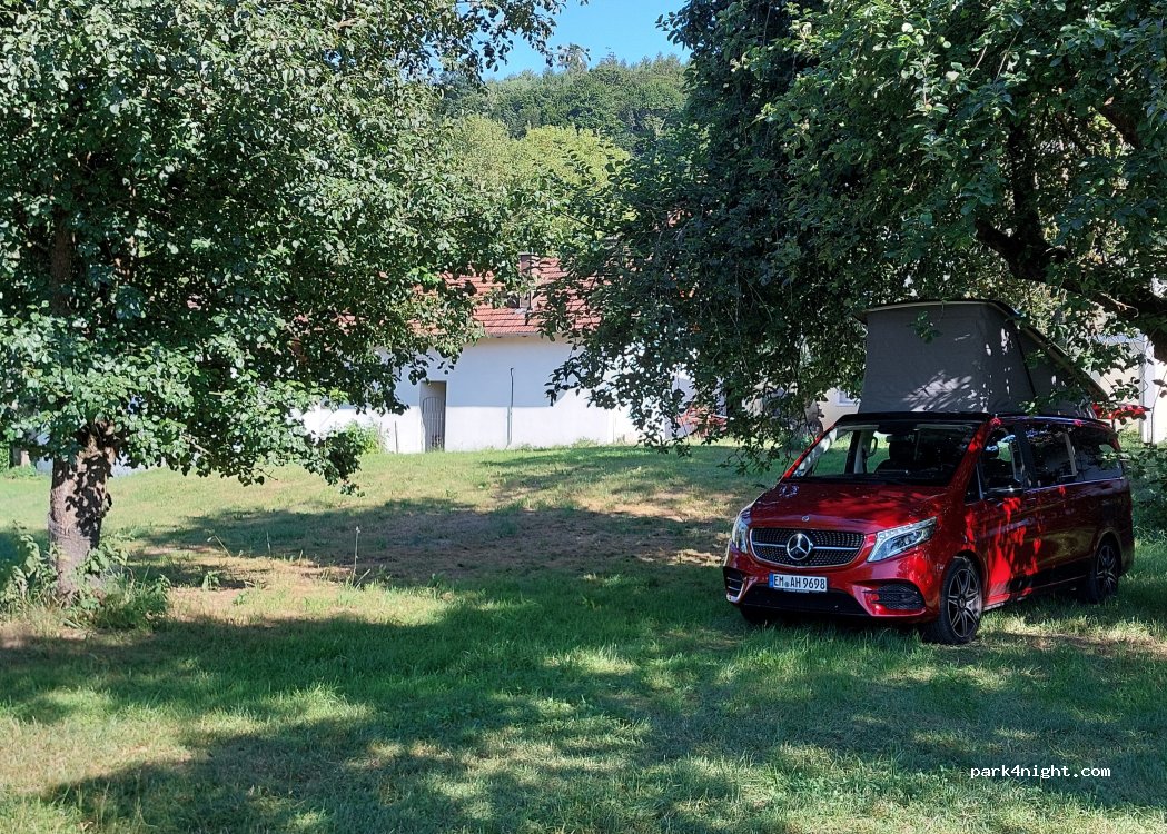 Burgblick Zelt-Camping — foto