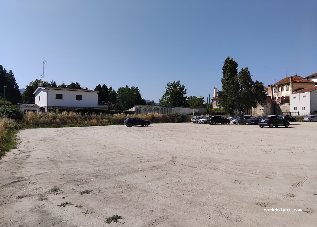 (5400-355) Chaves - 26 Rua Longras — foto 2