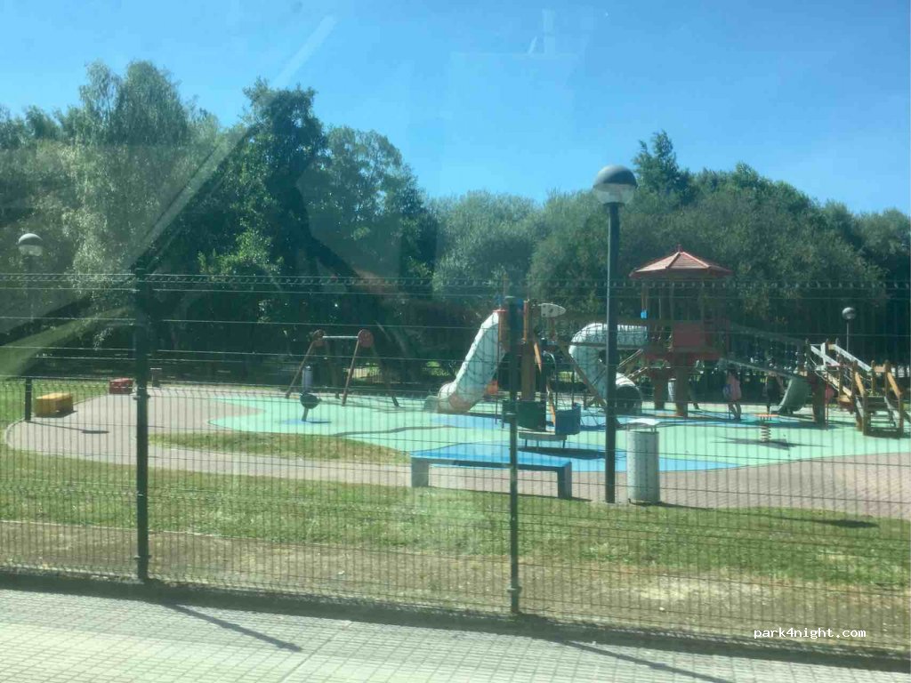 (15319) Betanzos - Avenida Juan García Naveira — foto 2