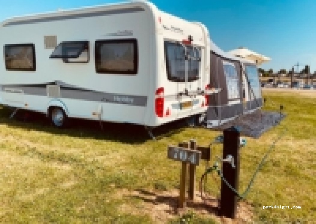 Camping / Jachthaven Heerewaarden — foto
