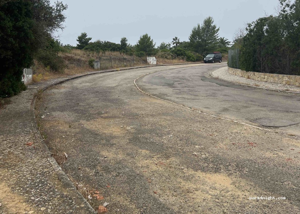 (8400) Carvoeiro - 90 Rua das Raposas — foto 2