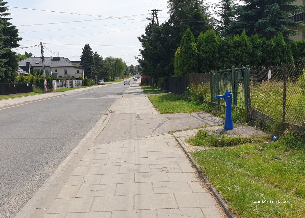 (30-394) Kraków - 104 Skotnicka — foto