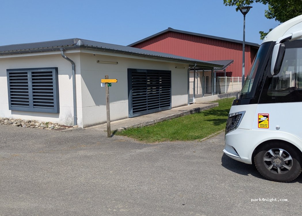 (65350) Pouyastruc - 11 Rue du Stade — foto 3