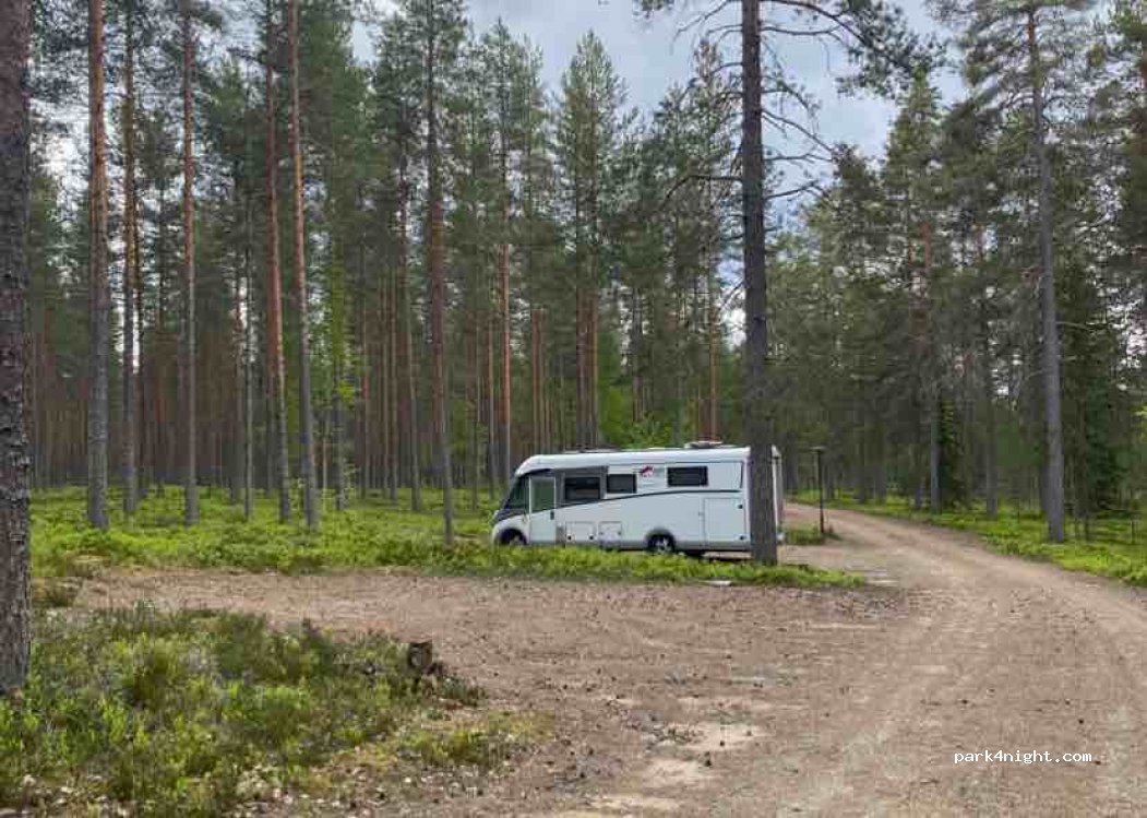 (88900) Kuhmo - Pohjoispuolentie — foto 2