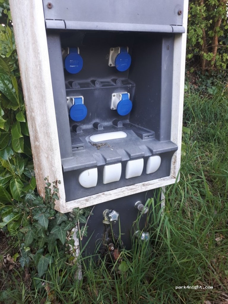 (29450) Le Tréhou - 5 Route de Sizun — foto 3
