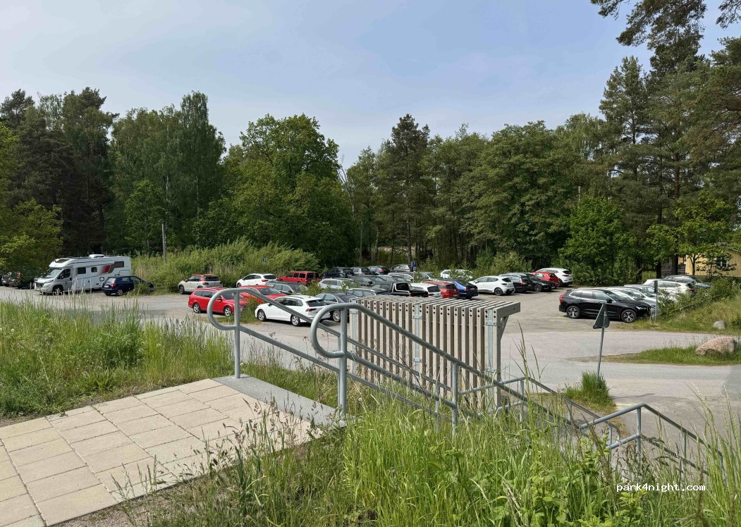 (593 92) Gränsö kanal - Unnamed Road — foto
