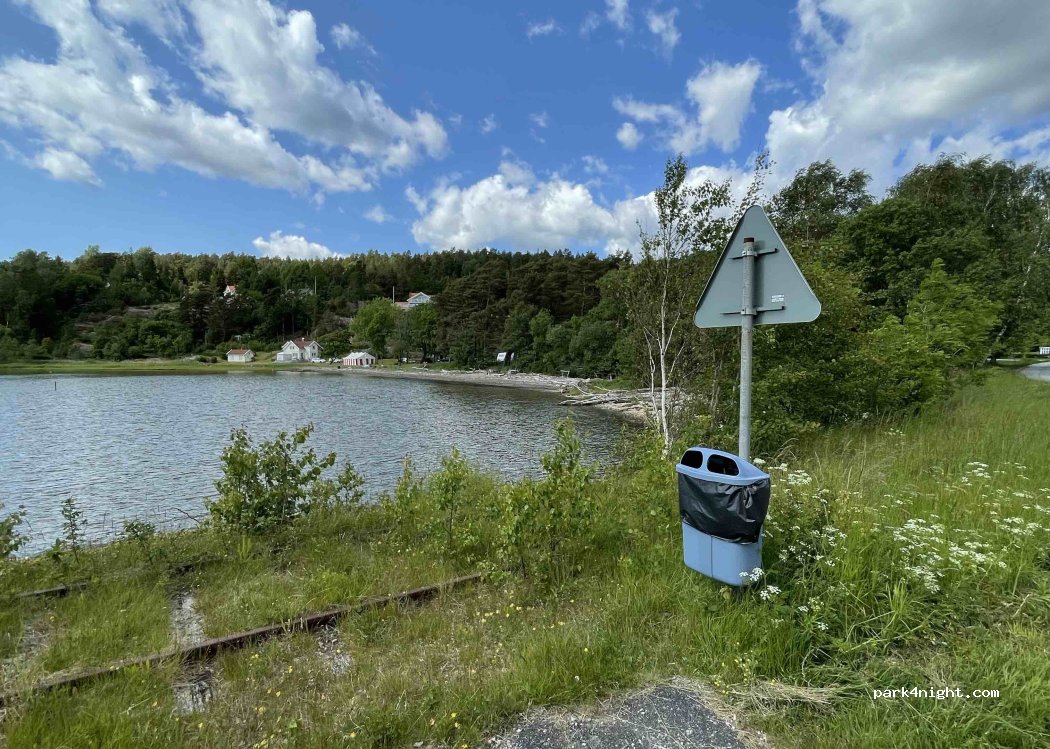 (455 93) Munkedal - Unnamed Road — foto