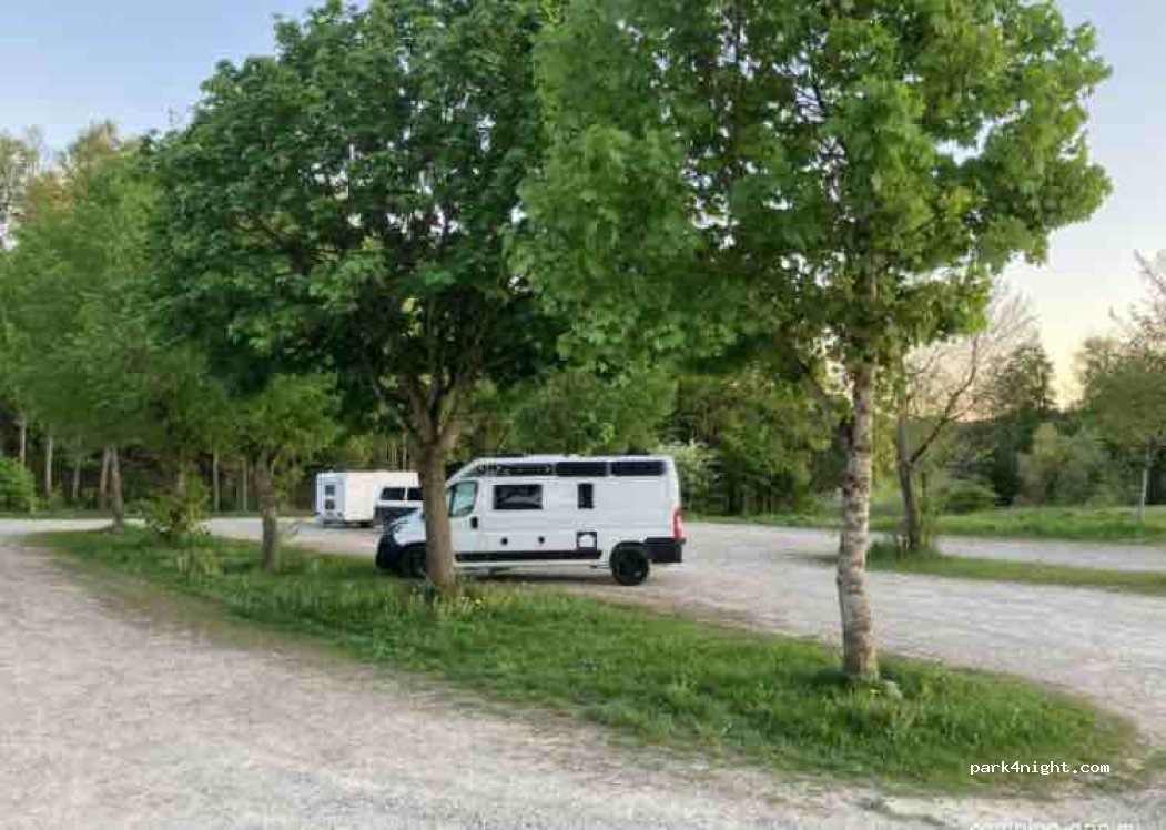 (83119) Obing - Unnamed Road — foto 3