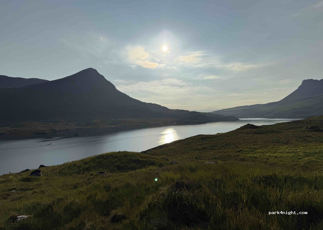 () Highland - Unnamed Road — foto