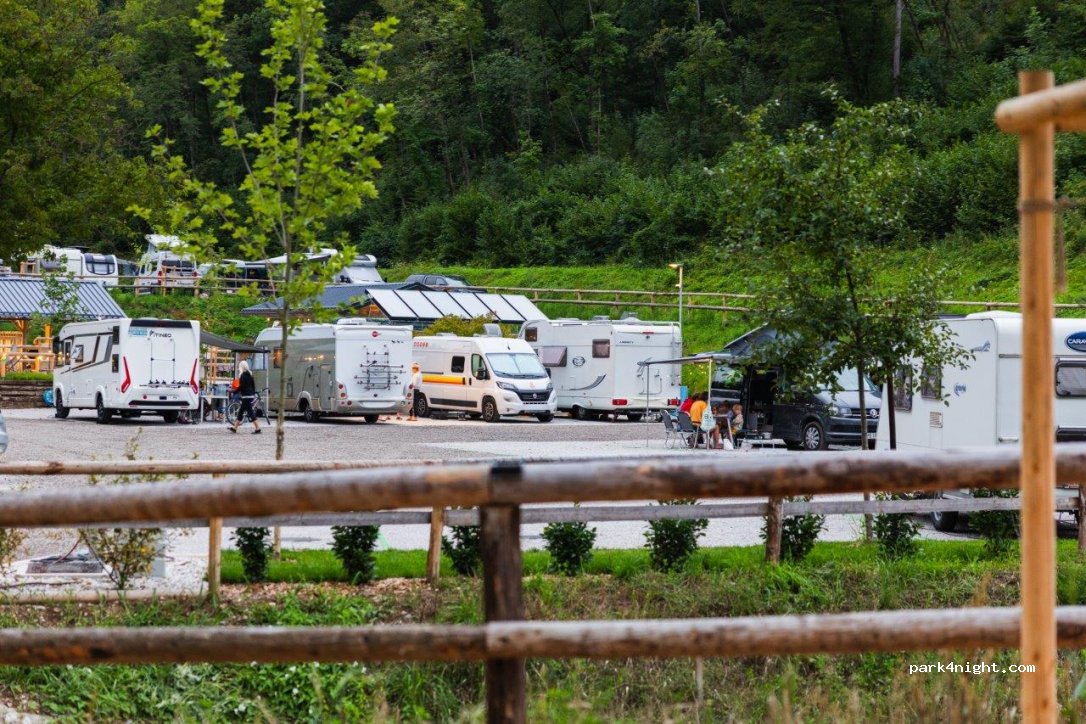 Barbana Lipizzans Camper Park- Pitches — foto 2