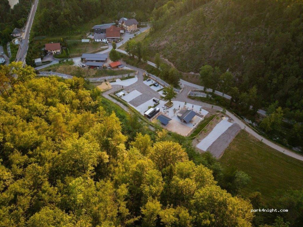Barbana Lipizzans Camper Park- Pitches — foto 4