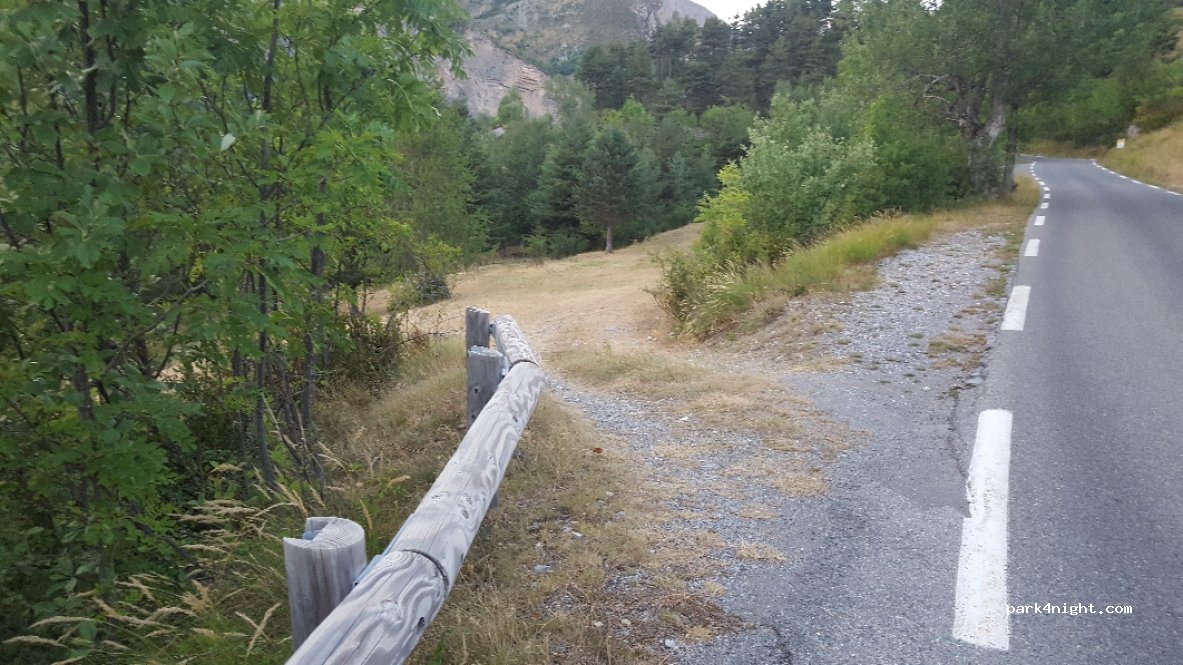 (06470) Entraunes - D2202 — foto