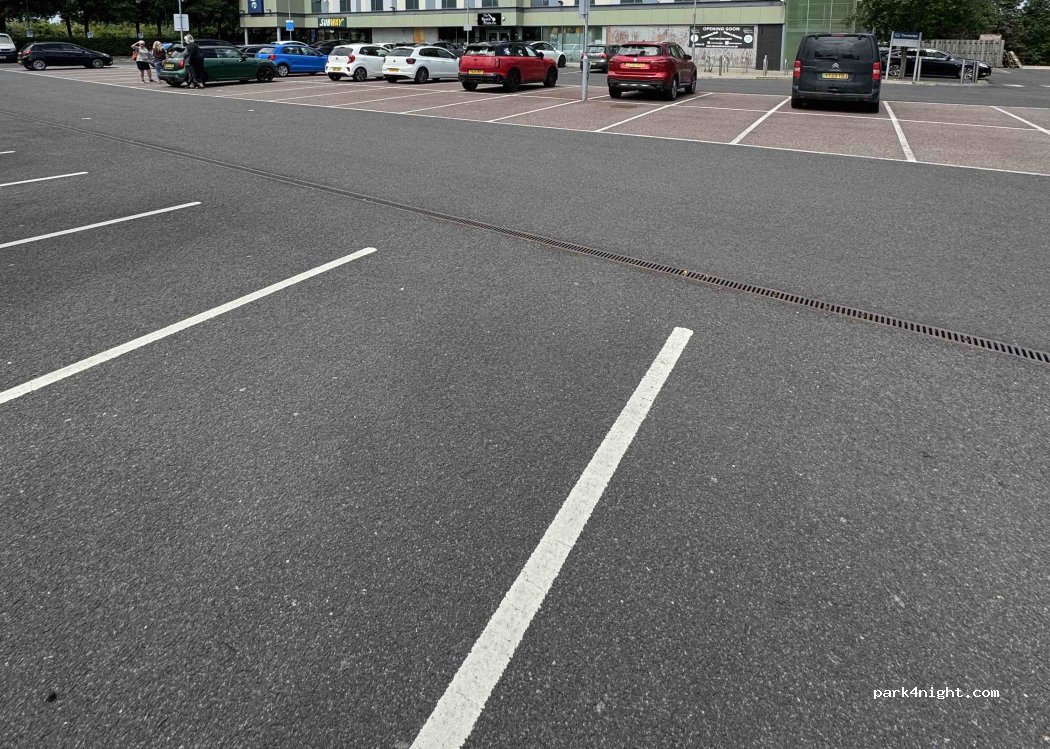 (DN4 5PL) Doncaster - Unit 3 Lakeside Boulevard — foto 3