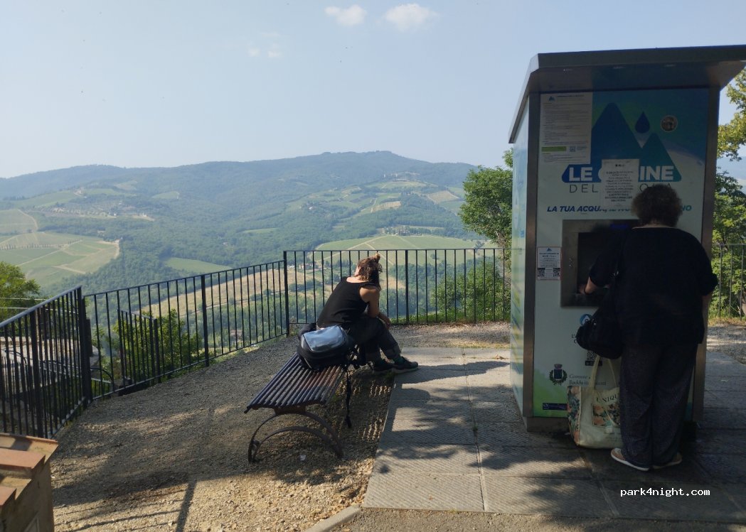 (53017) Radda in Chianti - 10 Circonvallazione Santa Maria — foto