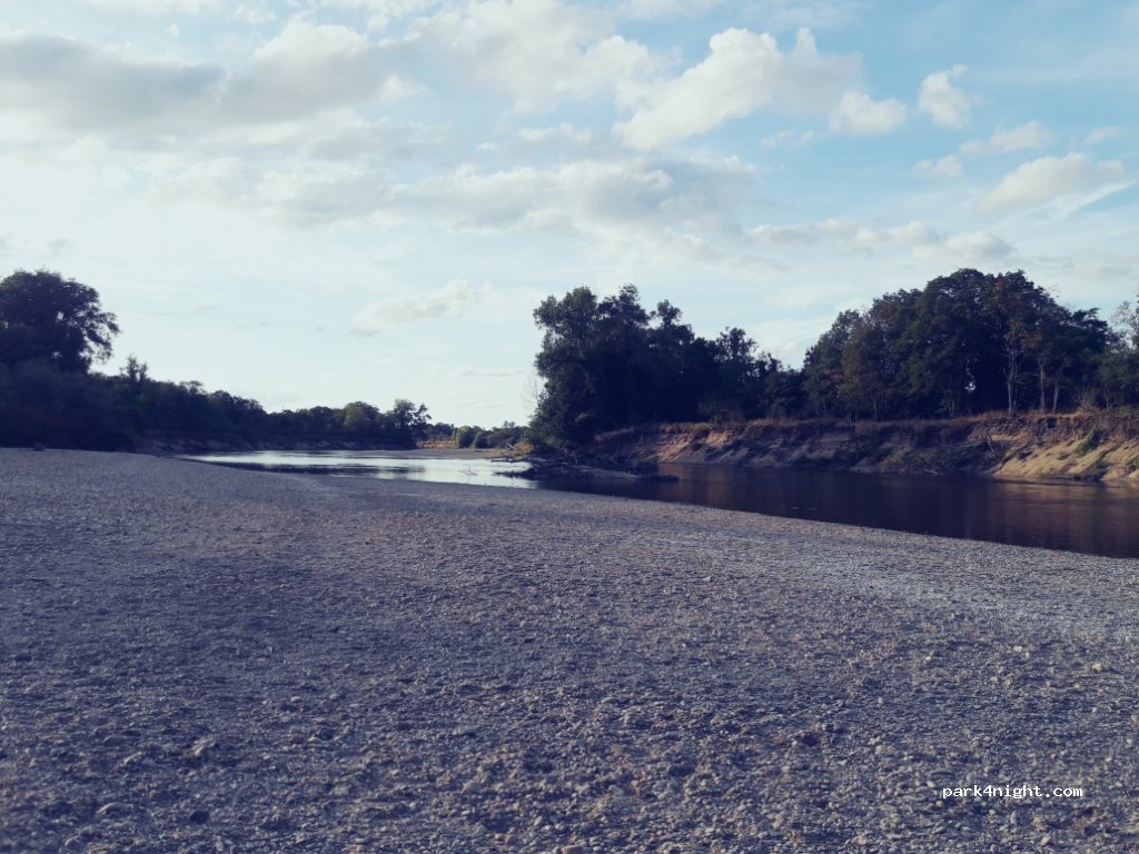(03000) Montilly - Unnamed Road — foto 2