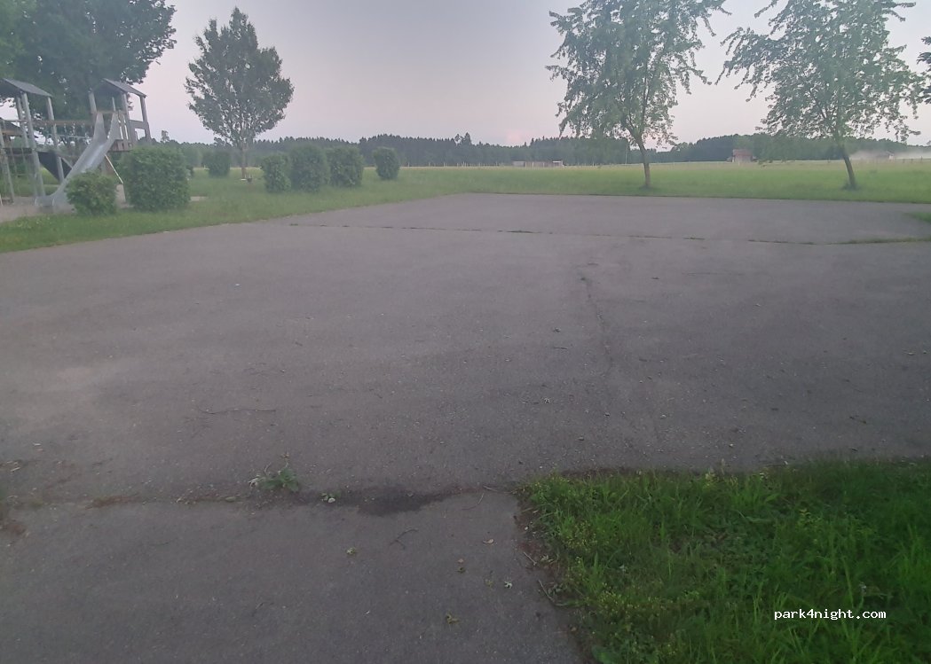 (87666) Pforzen - 26 Eisbachweg — foto