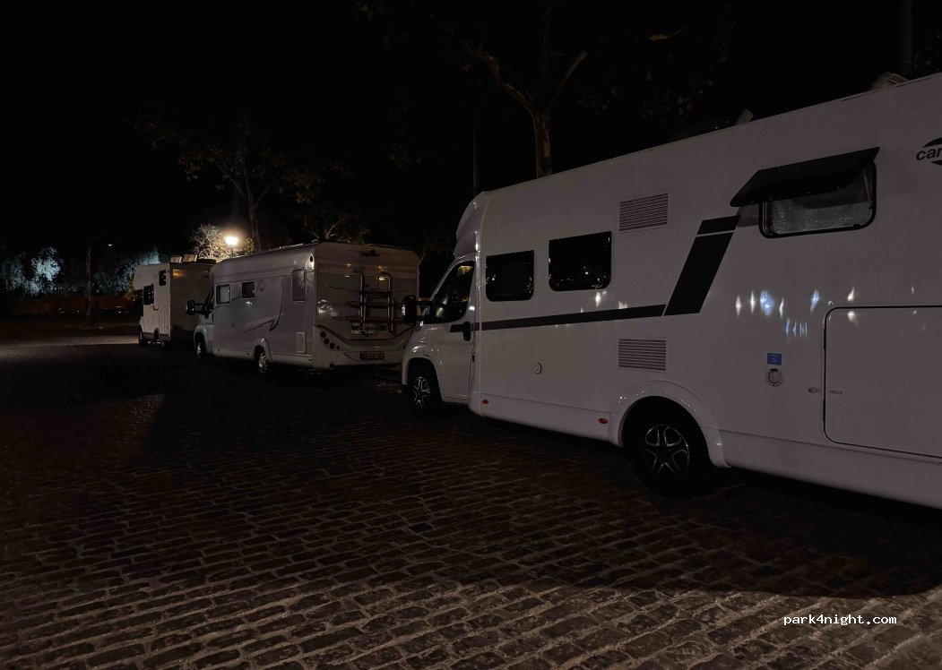 (41011) Sevilla - 1 Avenida Sanlúcar de Barrameda — foto 2