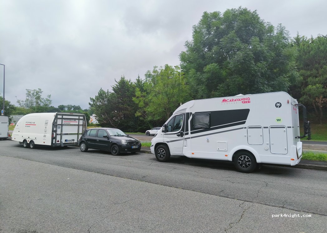 (64200) Biarritz - 10 Allée Marie Politzer — foto