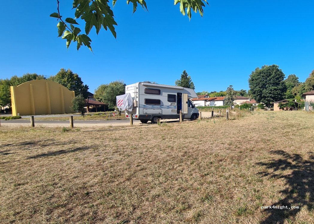 (40420) Labrit - 114 Route de Luxey — foto 4