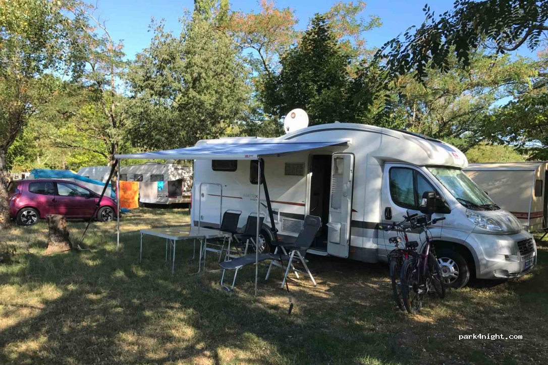 Camping les peupliers — foto