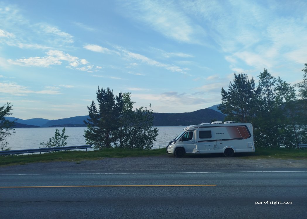 (6622) Ålvundfjord - 70 — foto