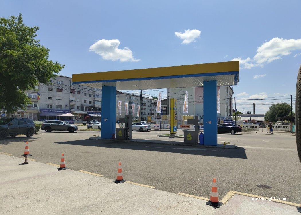 (115300) Curtea de Argeș - 12 Strada Traian — foto 2