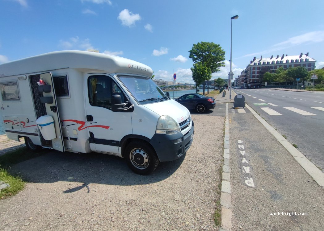 (76600) Le Havre - 8 Quai Guillaume le Testu — foto 2