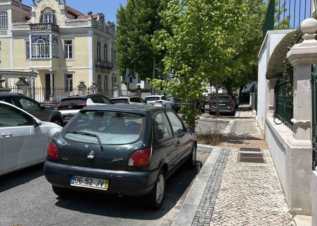 (3000-014) Coimbra - 7A Rua Aires de Campos — foto