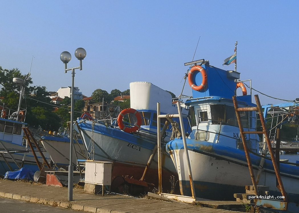 (8280) Ahtopol - 9 ulitsa — foto