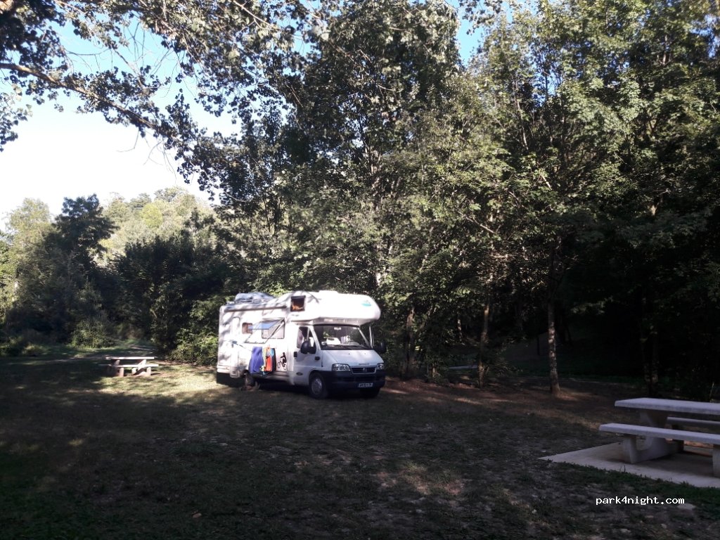 (12150) Sévérac-le-Château - Unnamed Road — foto