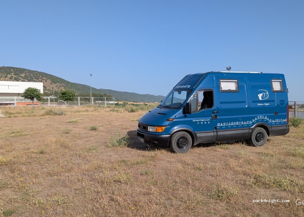 (06176) La Parra - 110 Carretera Feria — foto 2
