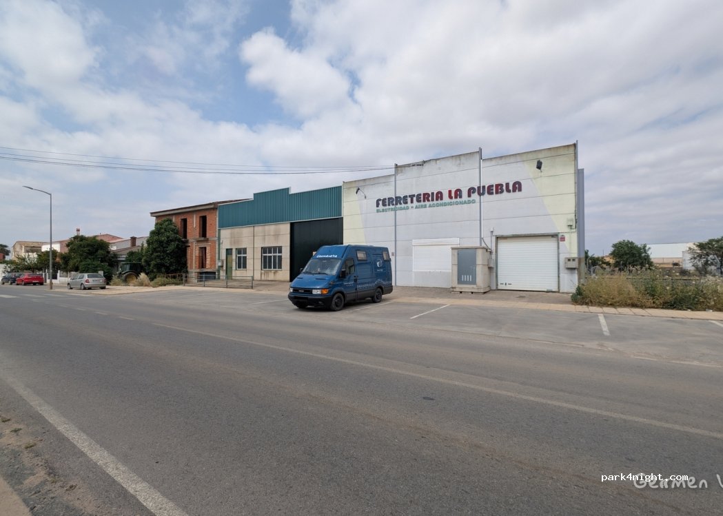 (06310) Puebla de Sancho Pérez - 23B Carretera de Medina — foto