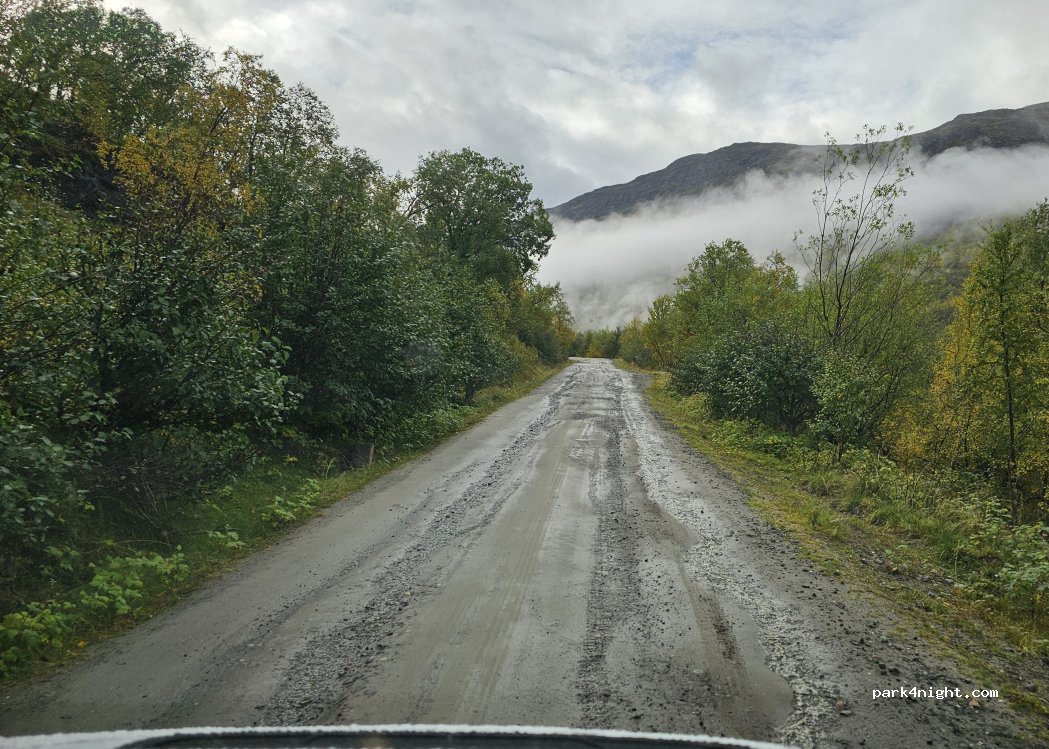 (9147) Birtavarre - Unnamed Road — foto 2